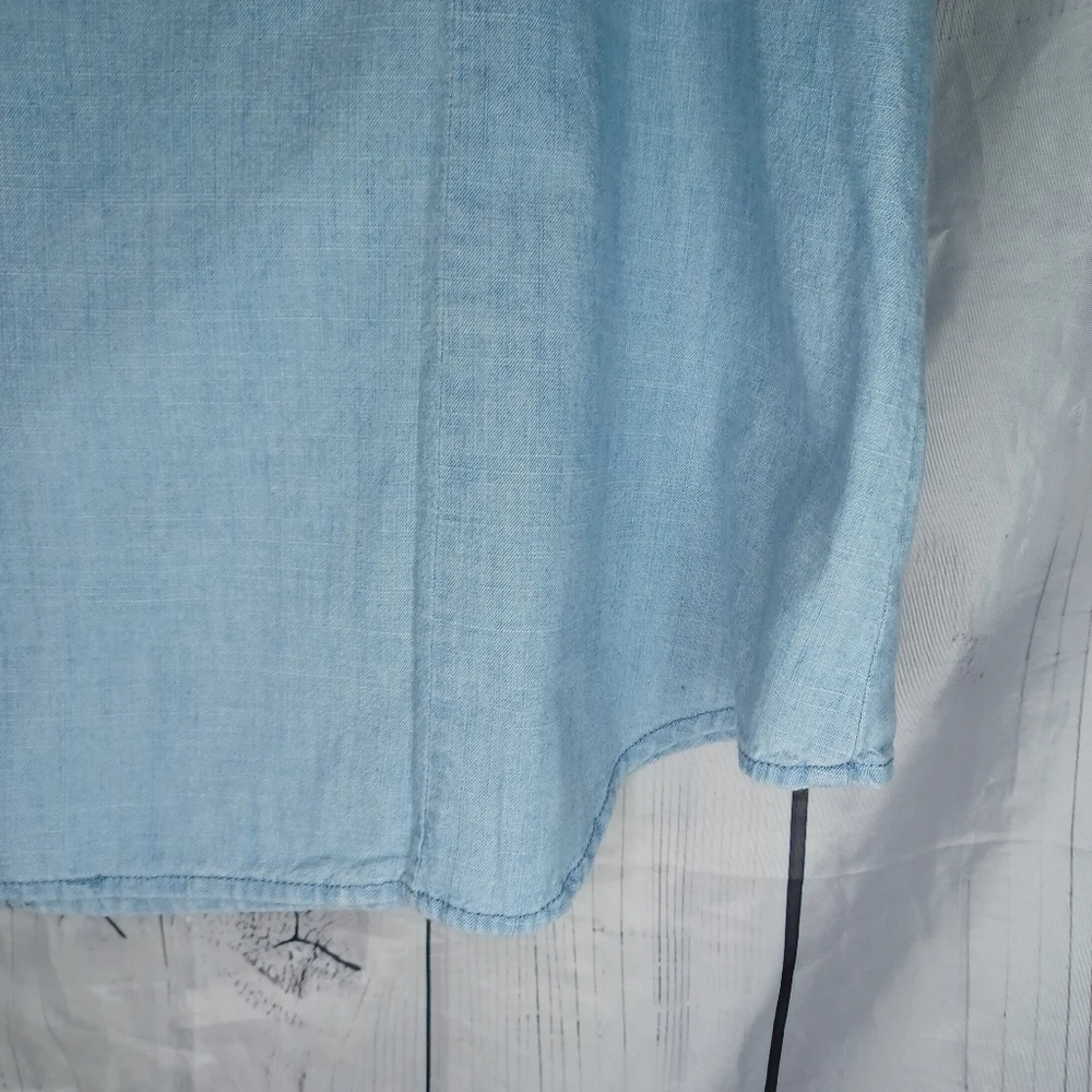 J.Crew Factory Women's Chambray Button-Down Classic Preppy Sleeveless Top NWT
